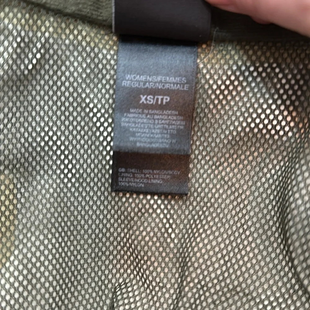 The North Face Resolve 2 Windbreaker Jacket Forest Olive Green Size XS NWOT - Picture 13 of 14